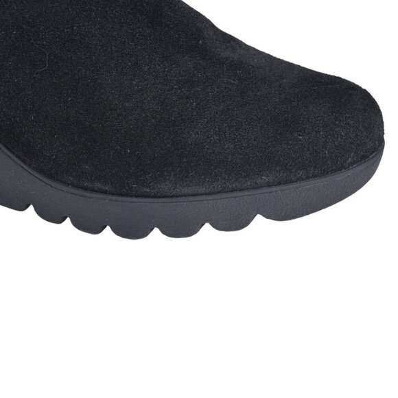 Donald J Pliner Black Suede Tall Boots Wedge Heel Knee High Platform Size 8 - Picture 3 of 13